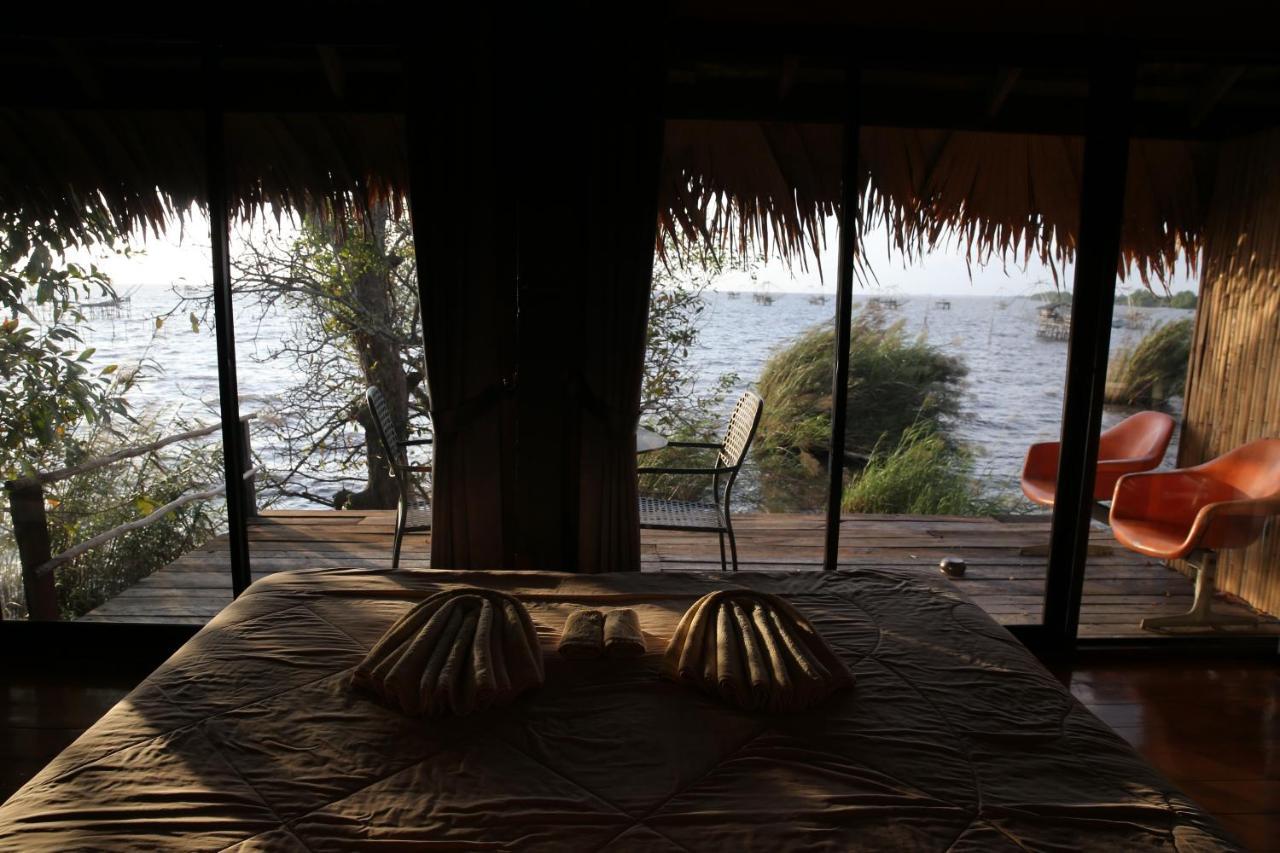 Wetlandcamp บ้านชายเล Phatthalung Exteriér fotografie
