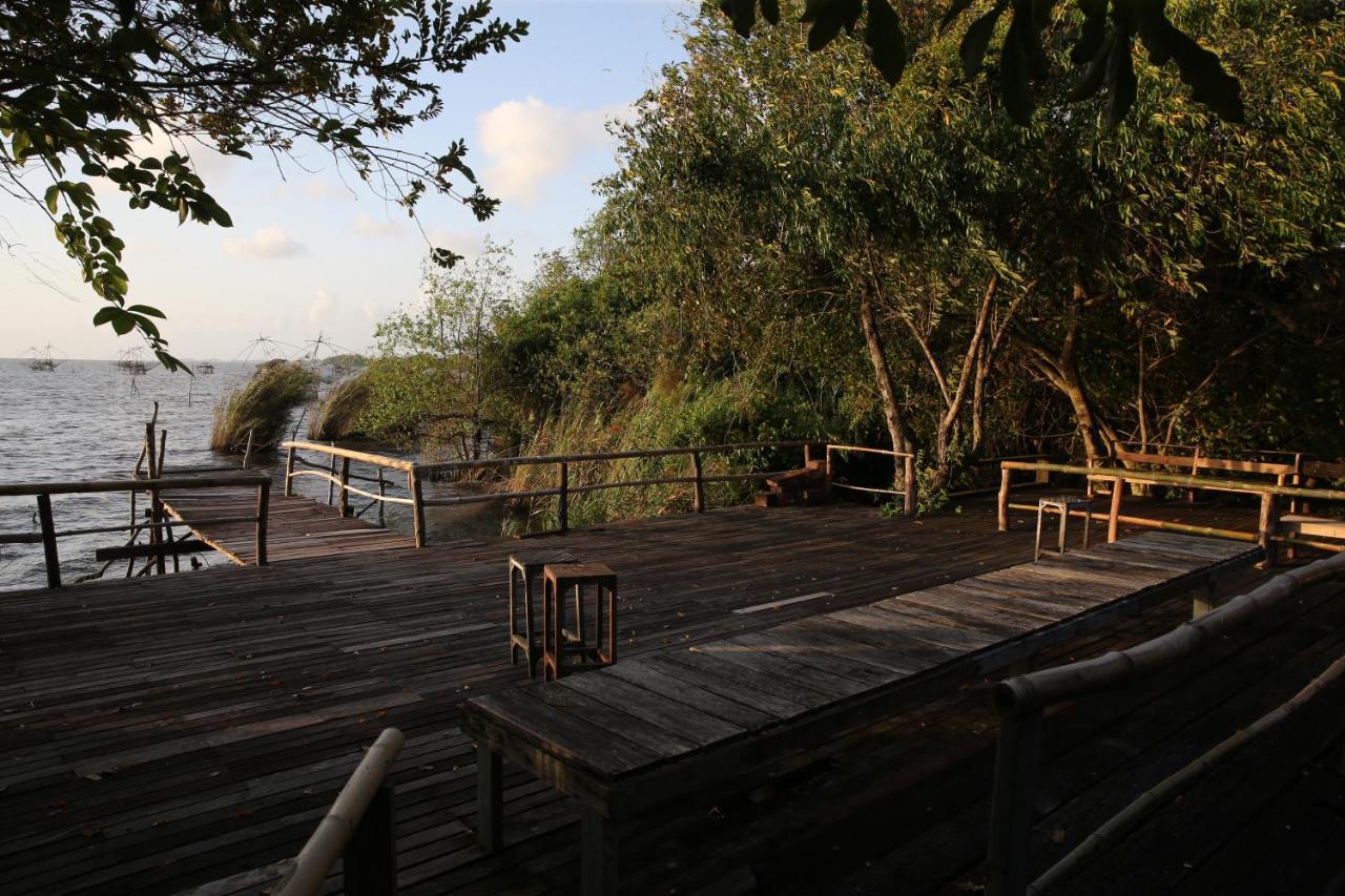 Wetlandcamp บ้านชายเล Phatthalung Exteriér fotografie
