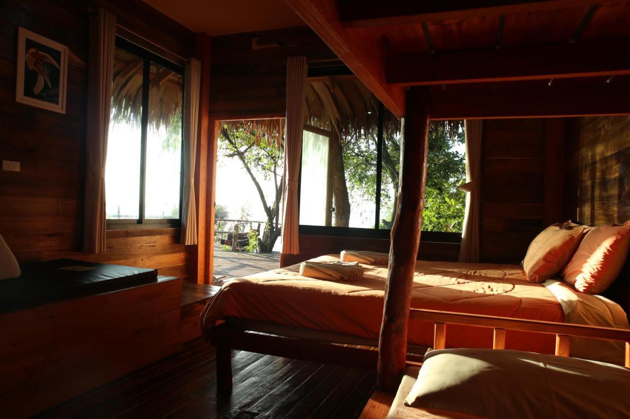 Wetlandcamp บ้านชายเล Phatthalung Exteriér fotografie